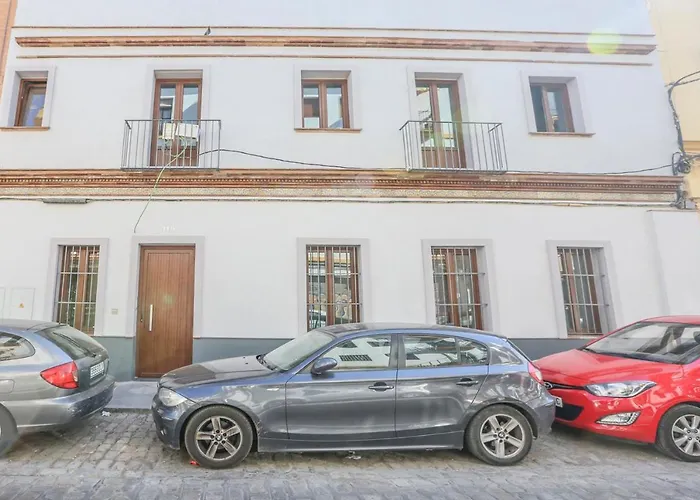 Apartment Alfareria Seville